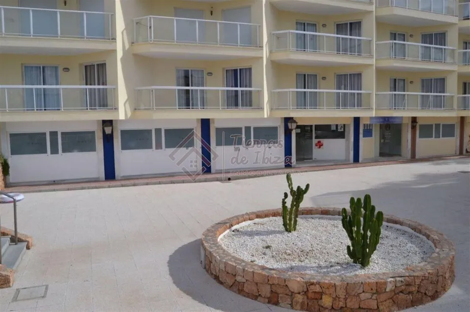 Local Comercial en Cala de Bou