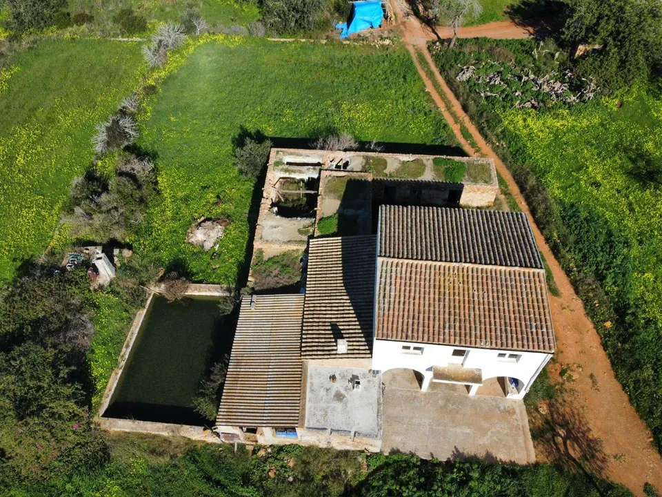 Casa rústica para reformar en Can Negret
